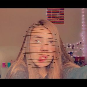 Meet your Posher, Marissa